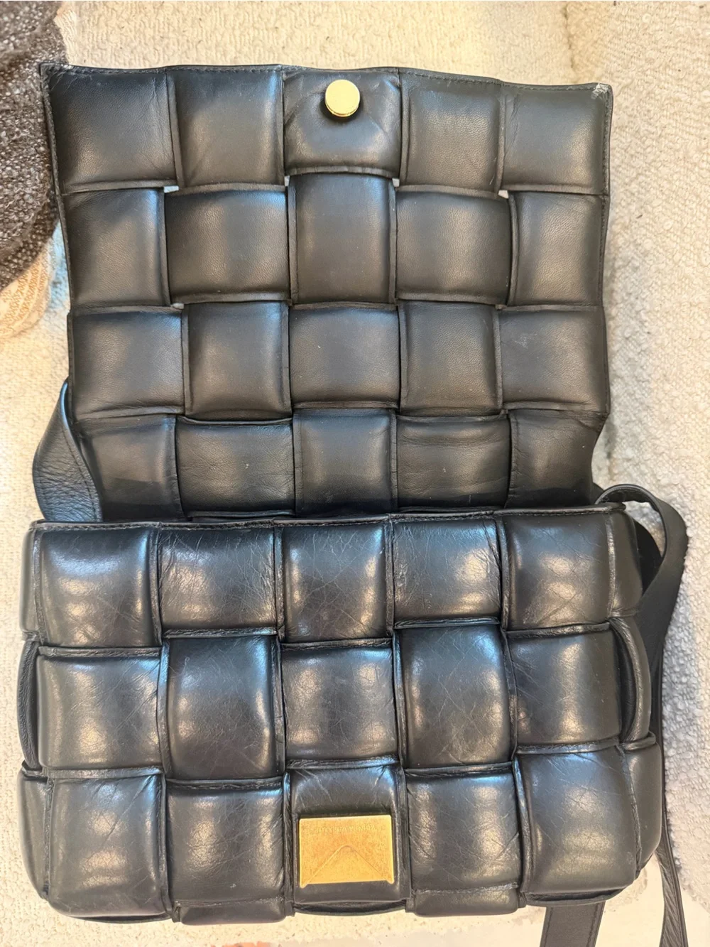 Bottega Veneta Cassette Crossbody Bag Black Leather - Picture 6 of 15